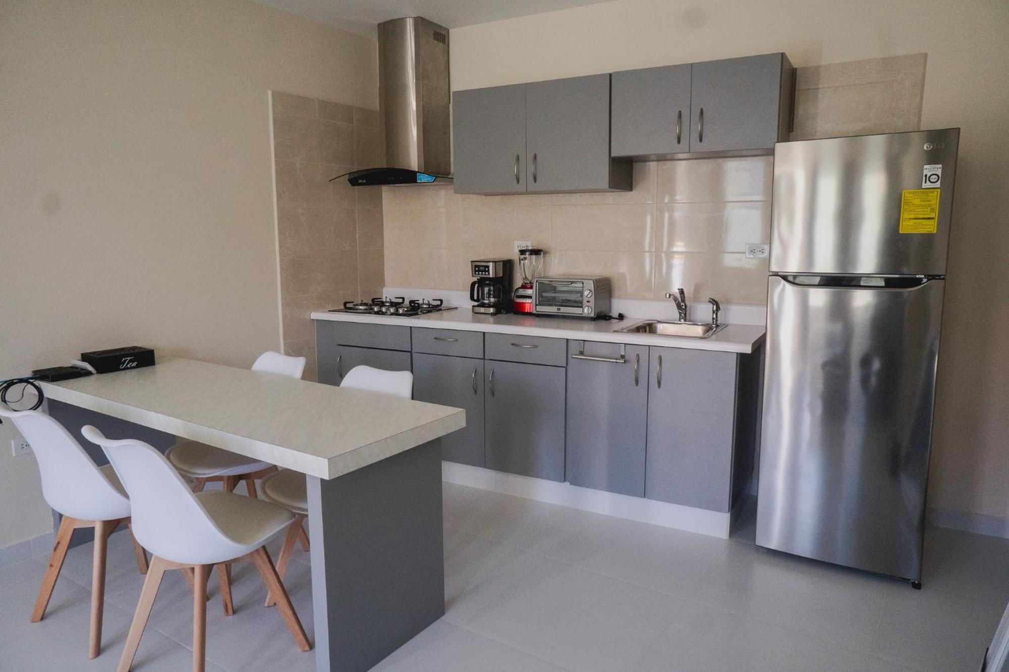 Pavia'S Centerpoint Oasis Apartman Oranjestad Kültér fotó