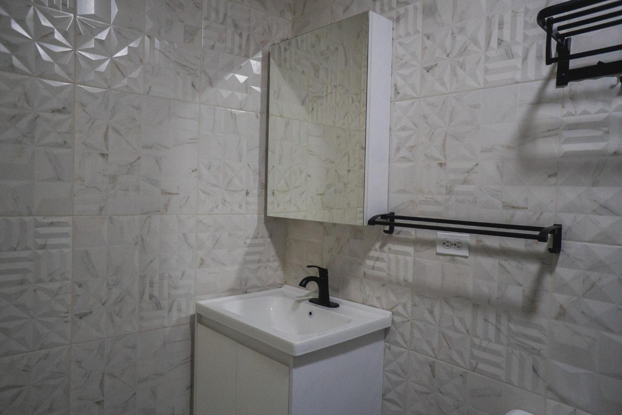 Pavia'S Centerpoint Oasis Apartman Oranjestad Kültér fotó